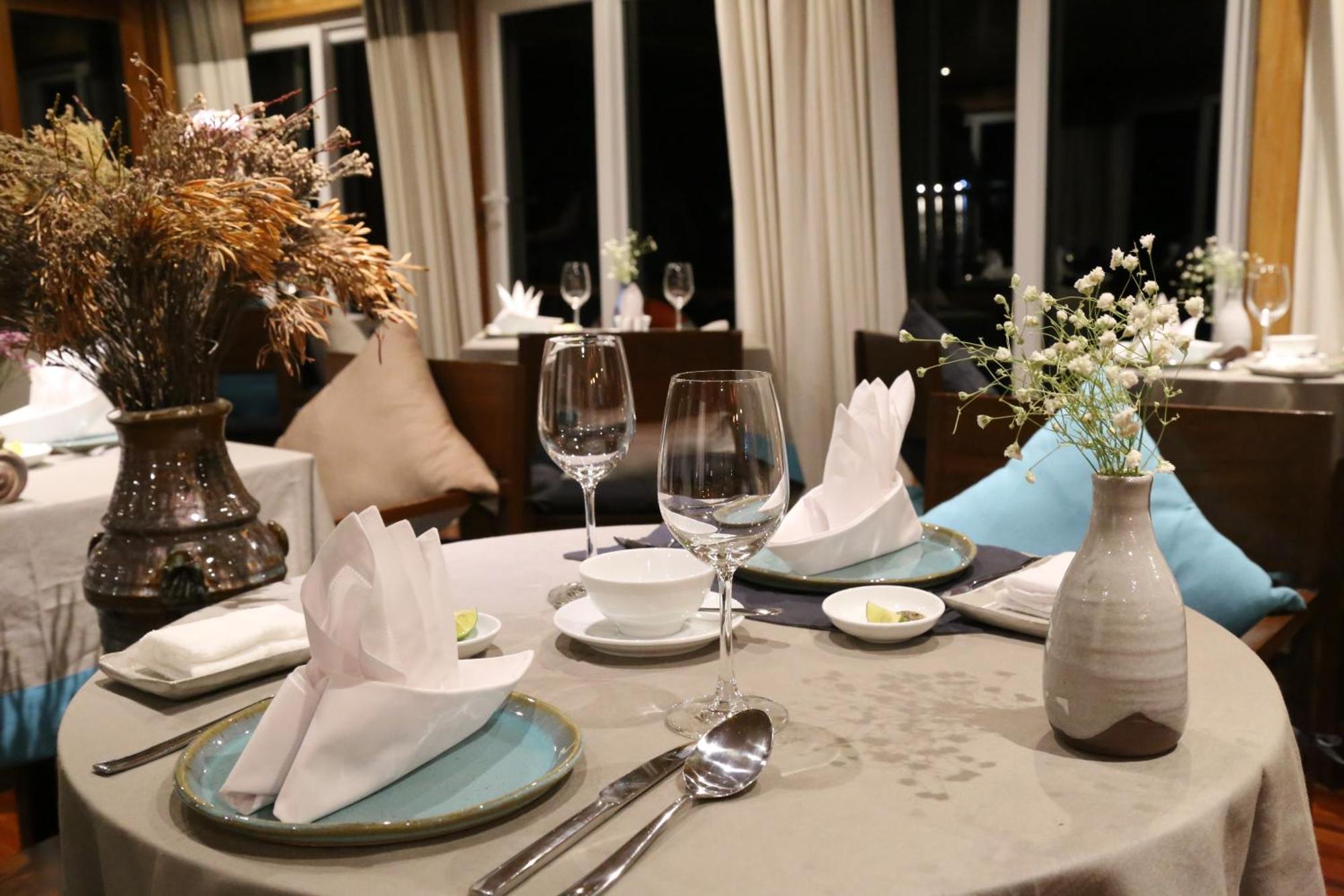Hotel Secret Halong Cruise Ha Long Exterior foto