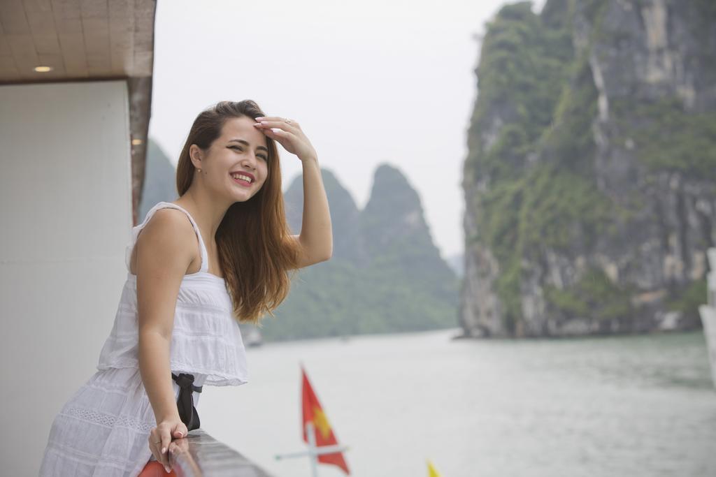Hotel Secret Halong Cruise Ha Long Exterior foto